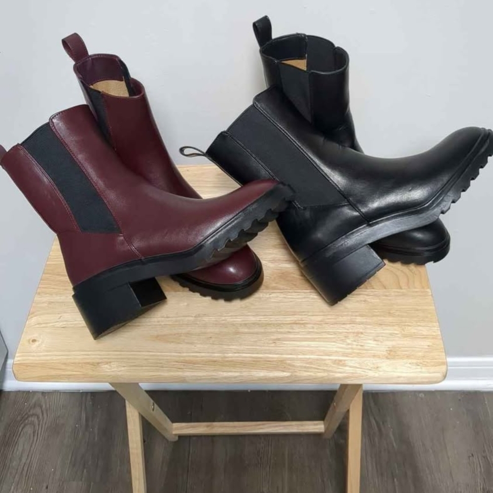 Set Of 2 Pair Amazon Essentials Chelsea Lug Ankle Boots in Black and Burgundy